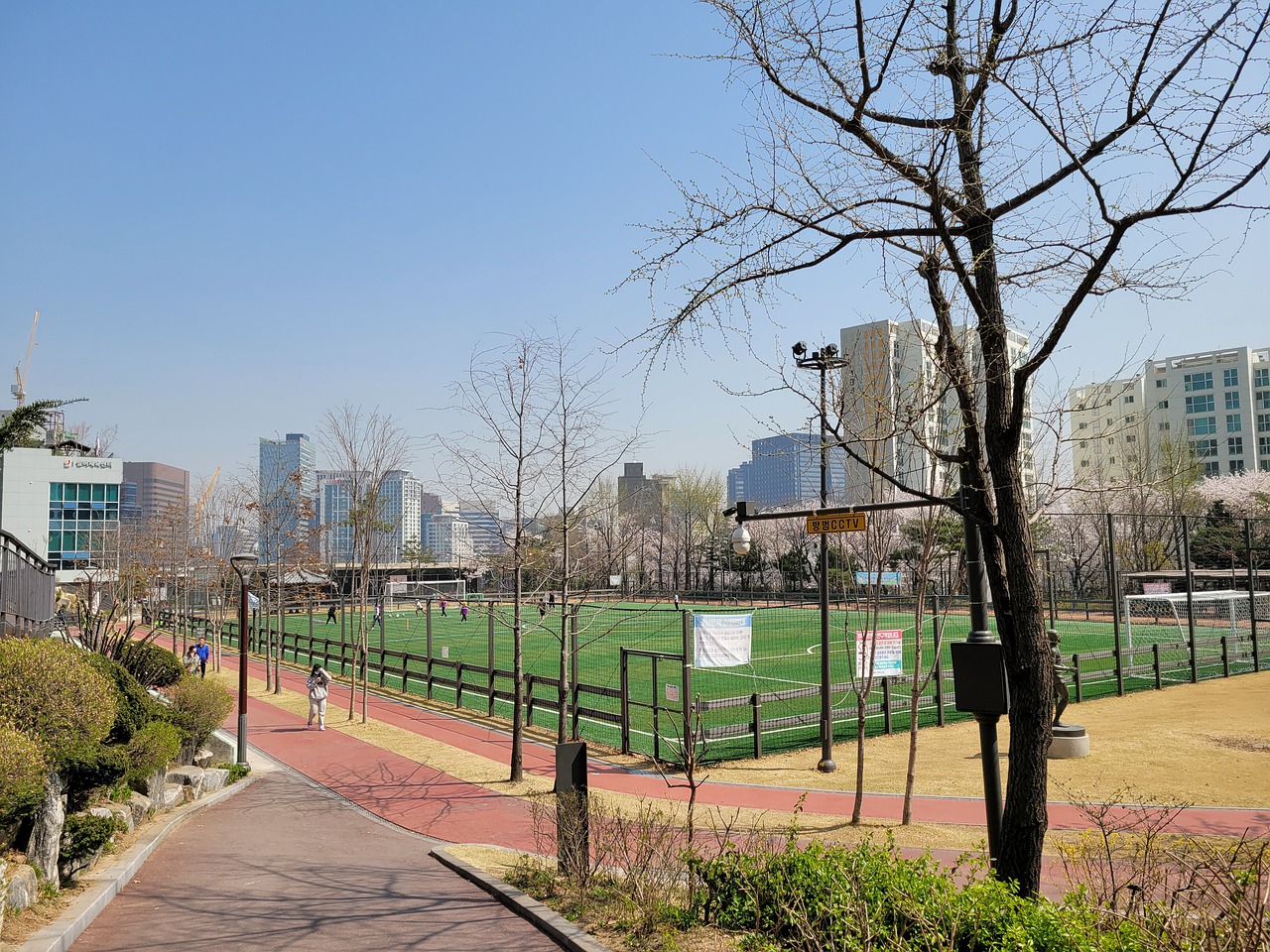 不仅在技术 不仅在技术